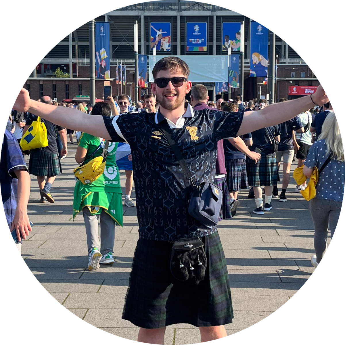 Lucas Irving's profile pic